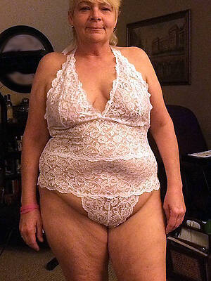 slutty mature lingerie pics