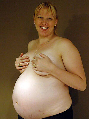 spectacular mature pregnant