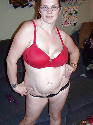 upfront mature confidential in bras pics