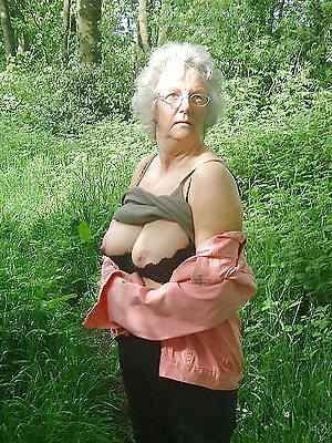 mature granny sluts porno pictures