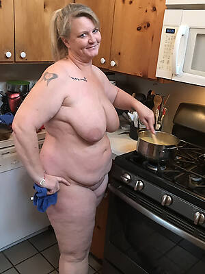 mature housewives uk homemade porn pics