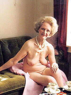 free porn pics of vintage mature ladies