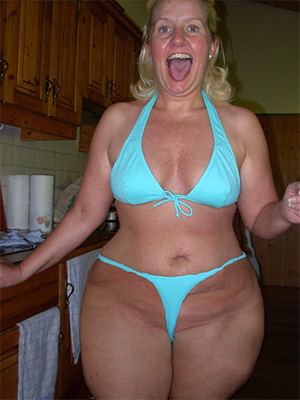 wonderful mature woman in bikinis