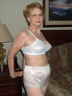 crazy mature grandma porn pics