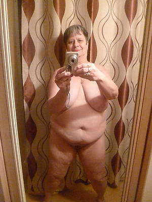 unfurnished hot full-grown selfies images