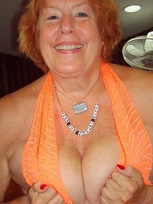 naughty redhead women nude pics