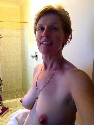 fantastic sexy selfies mature women