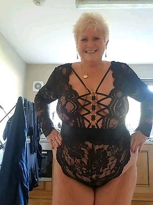 sexy classic mature nudes pictures
