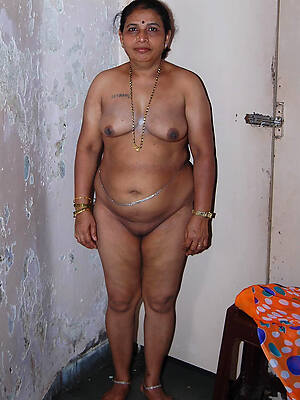 indian mature naked homemade pics