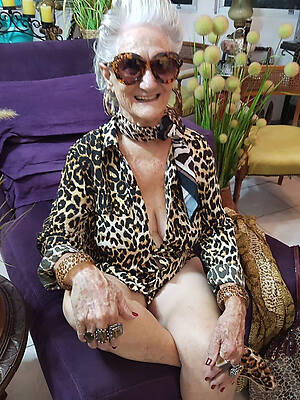 amateur hot patriarch matured granny pics
